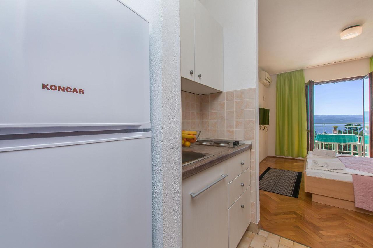 Apartments Maras ロクヴァ・ロゴズニツァ エクステリア 写真